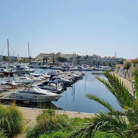 Naturiste Cap D'agde Port Venus 110