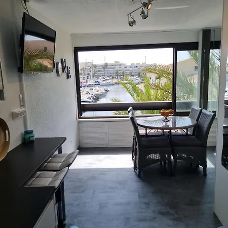 Naturiste Cap D'agde Port Venus 110 * Агд