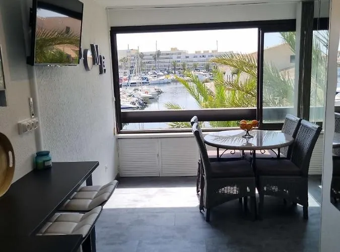 Naturiste Cap D'agde Port Venus 110 * Agde